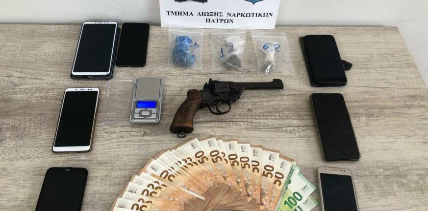 Πάτρα: Προφυλακίζονται μάνα και γιος που έκρυβαν ναρκωτικά σε ψησταριά
